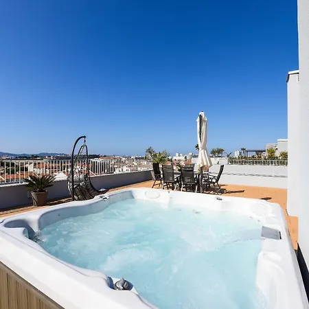 Sunset Penthouse With Spectacular View And Jacuzzi * Zadar