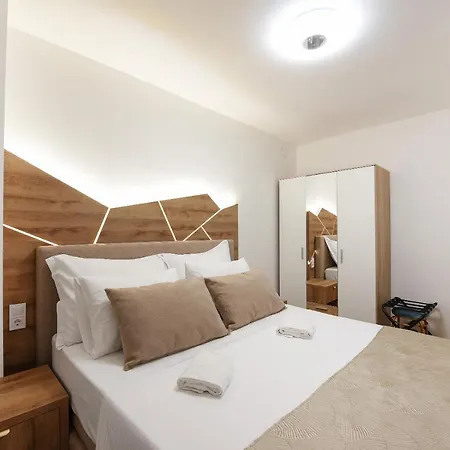 Apartamento Sunset Penthouse With Spectacular View And Jacuzzi Zadar