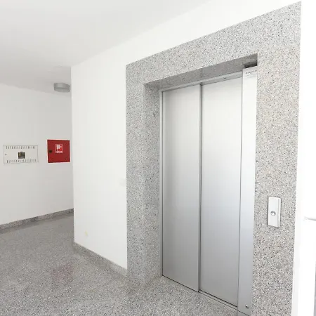 Apartamento Sunset Penthouse With Spectacular View And Jacuzzi Zadar