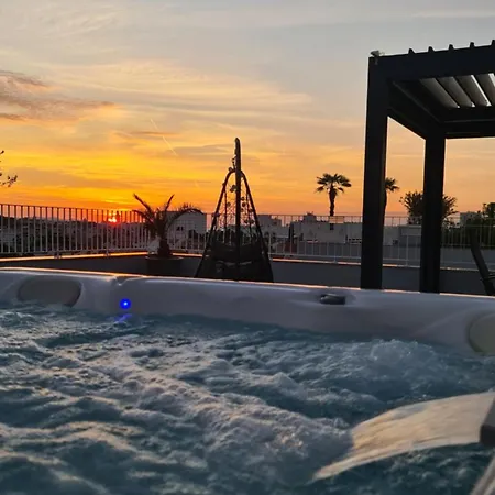 Apartamento Sunset Penthouse With Spectacular View And Jacuzzi Zadar