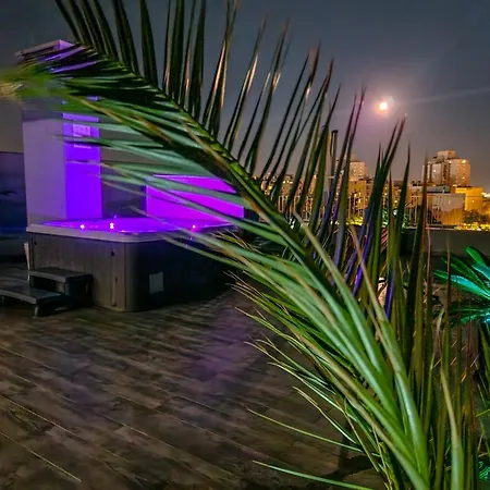 Apartamento Sunset Penthouse With Spectacular View And Jacuzzi *