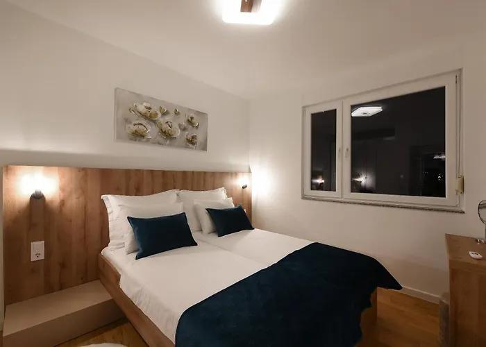 Daire Sunset Penthouse With Spectacular View And Jacuzzi