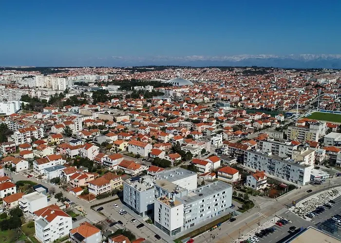 Daire Sunset Penthouse With Spectacular View And Jacuzzi