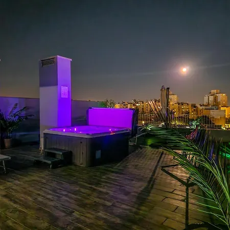 Sunset Penthouse With Spectacular View And Jacuzzi ザダル