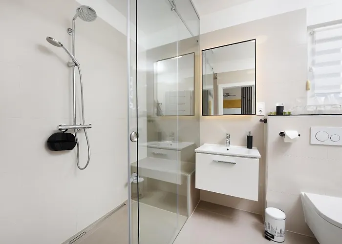 Sunset Penthouse With Spectacular View And Jacuzzi * ザダル