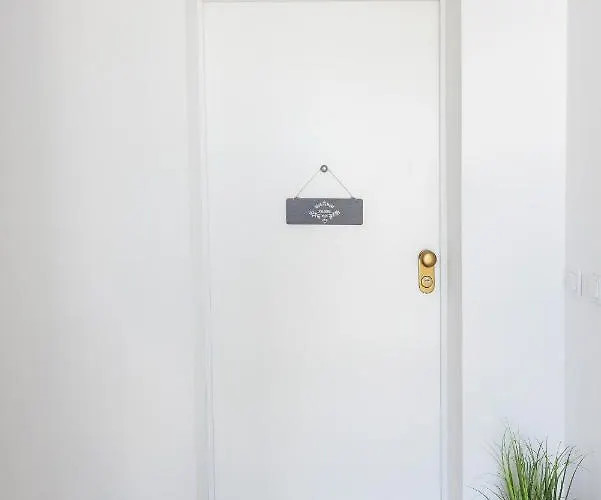 Sunset Penthouse With Spectacular View And Jacuzzi ザダル