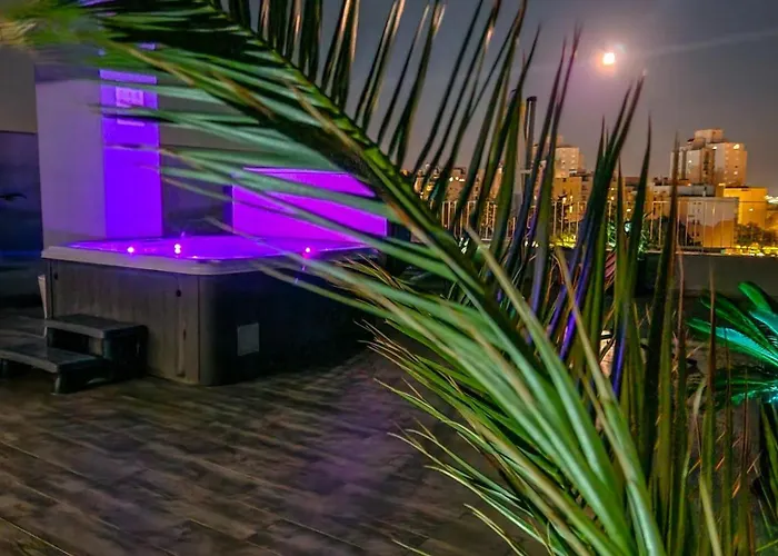 アパート Sunset Penthouse With Spectacular View And Jacuzzi *